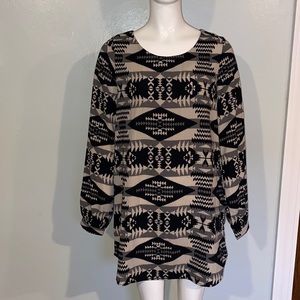 Sage Aztec Print Black/Creme Long Sleeved MIDI Dress Women’s Sz Medium